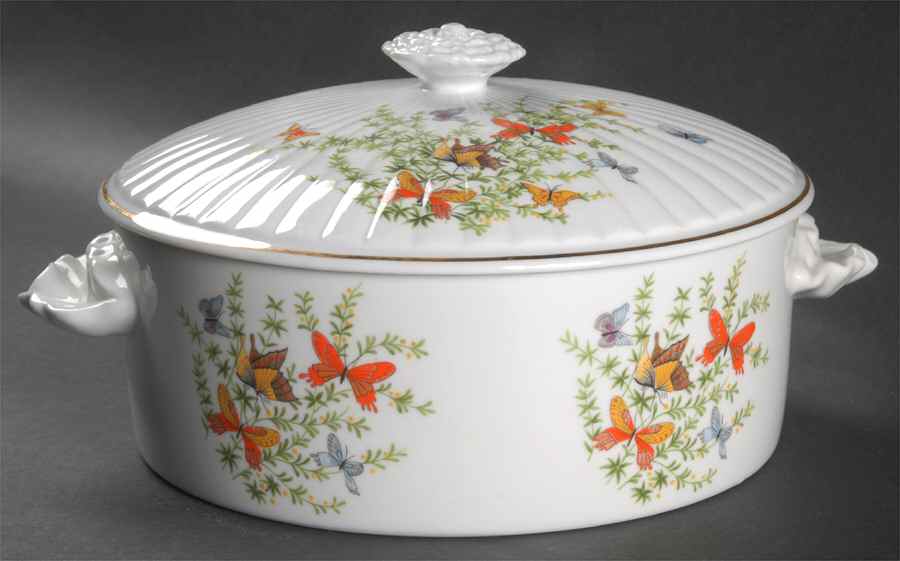 Ecstasy 2.25 Qt Round Covered Casserole by Shafford-1