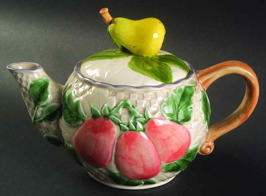 Pick of The Crop Teapot & Lid by Shafford-1
