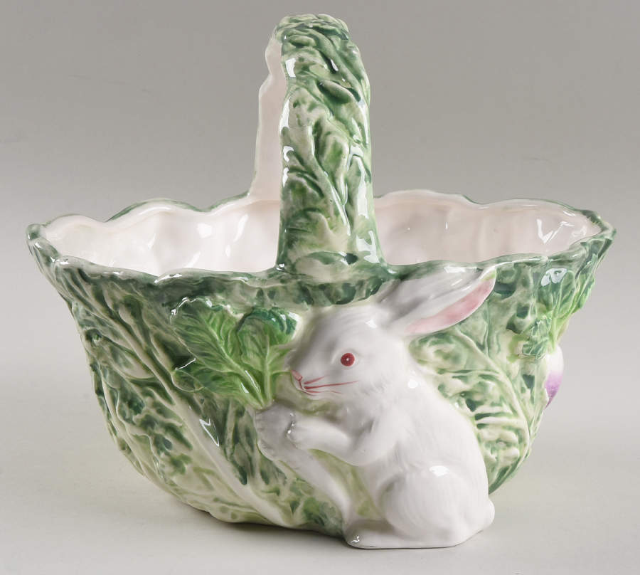 Rabbit Patch Medium Basket with Handle by Shafford-1