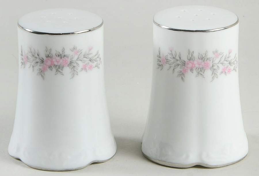 Creston Salt & Pepper Set by Shelby-1
