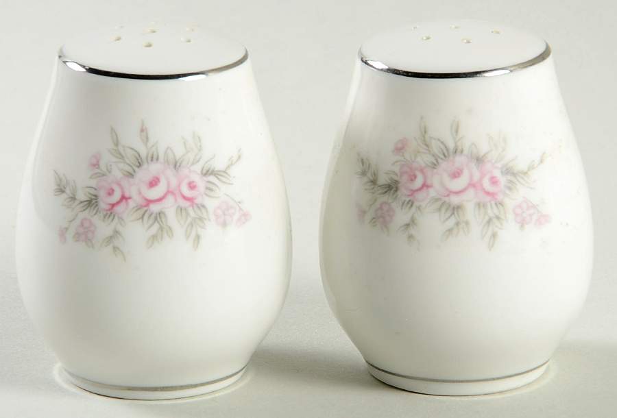 Mona Salt & Pepper Set by Shelby-1