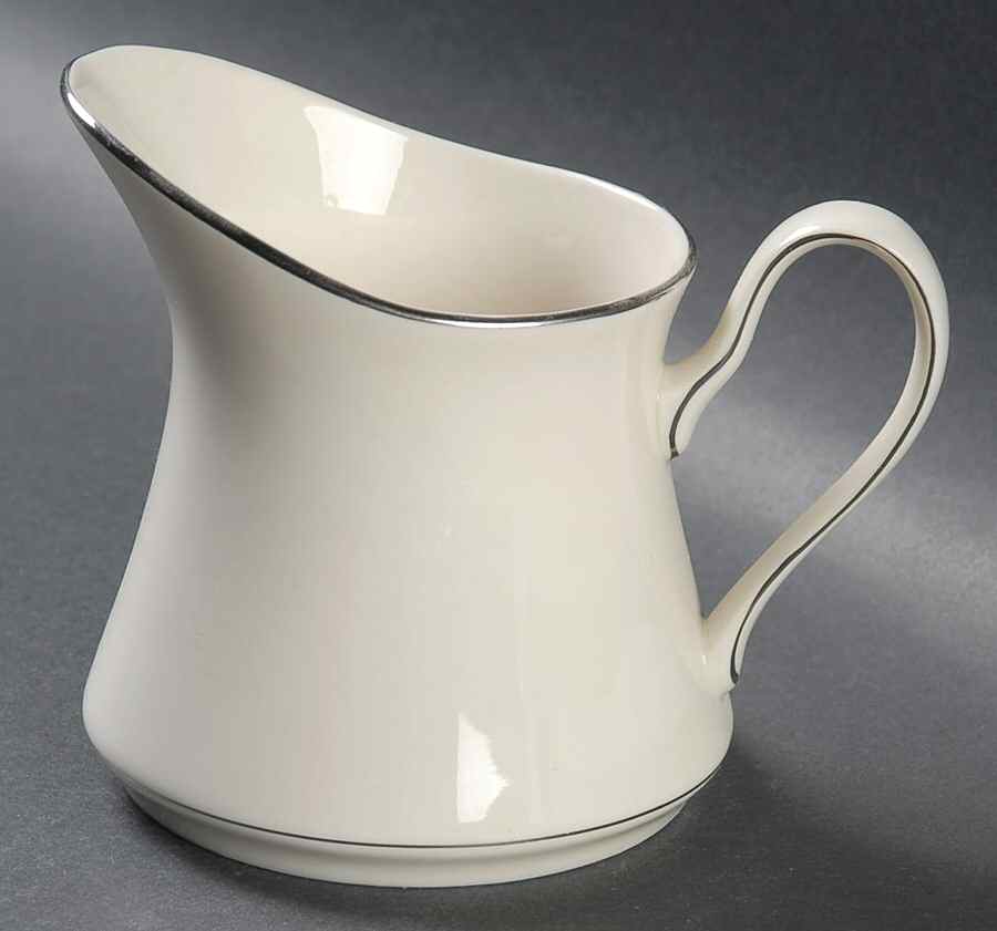 Tara Creamer by Shelby-1