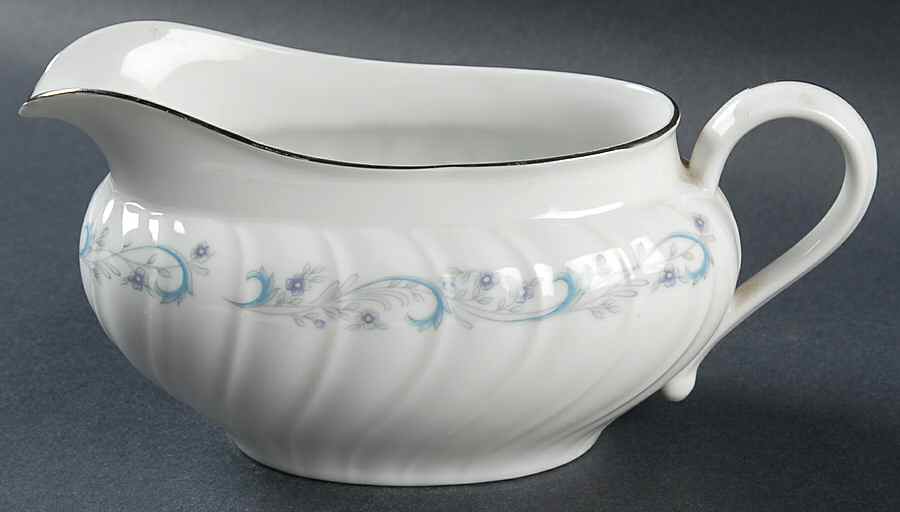 Westfield Gravy Boat by Shelby-1