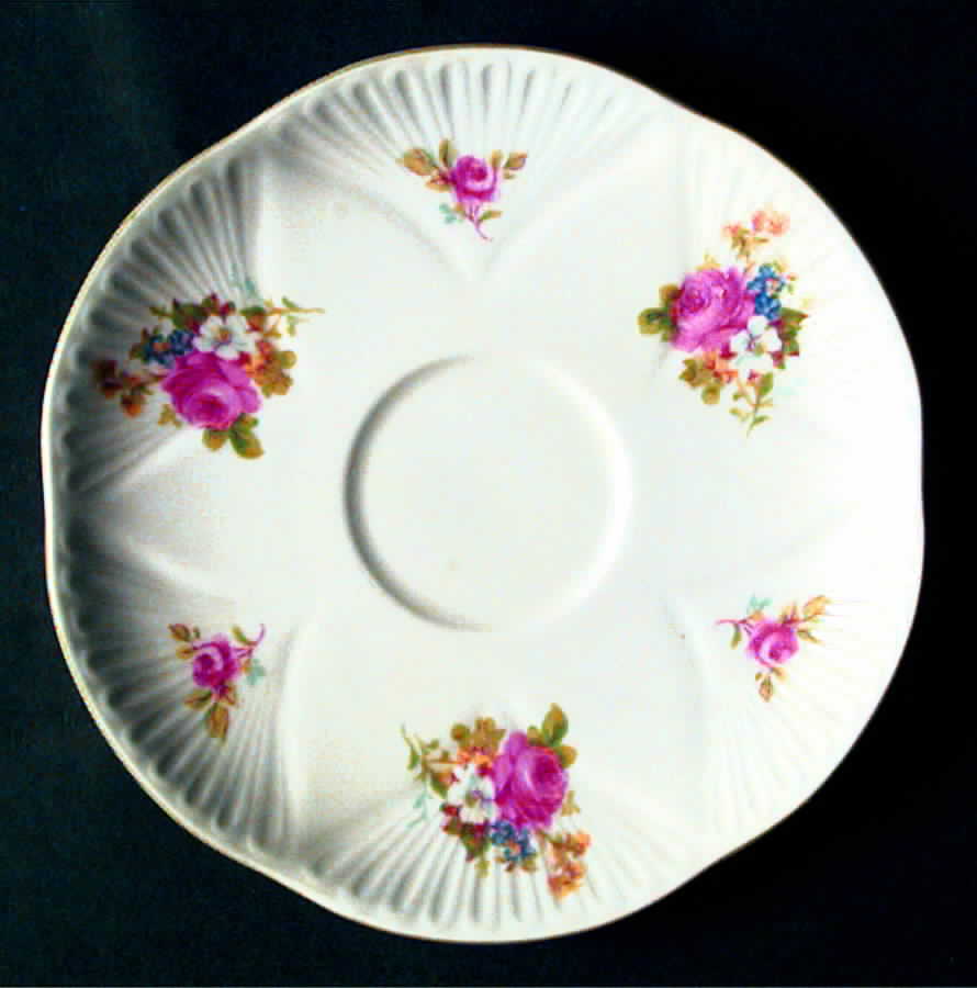 13240 Saucer by Shelley-1