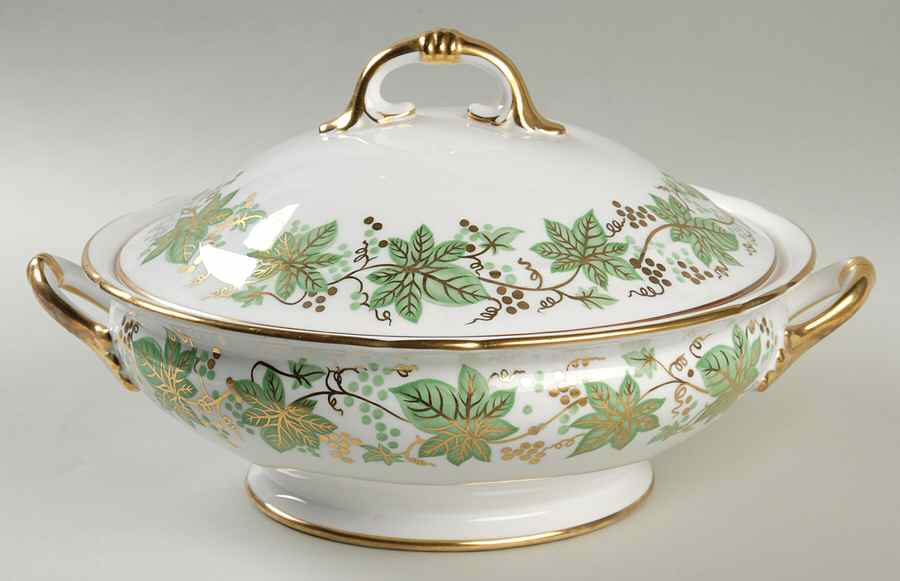 13616 Round Covered Vegetable by Shelley-1