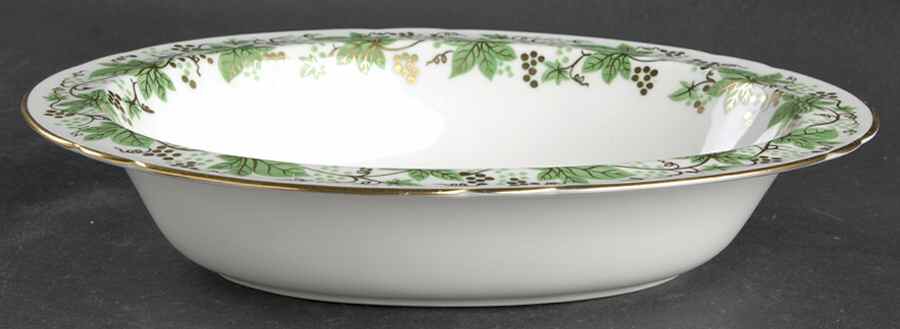 13616 9" Oval Vegetable Bowl by Shelley-1