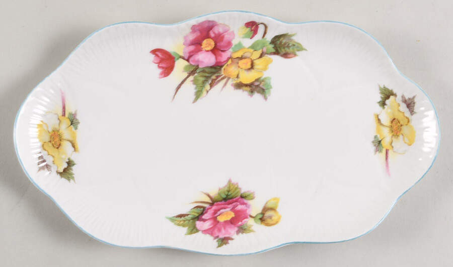 Begonia (Dainty Shape) Tray for Mini Creamer & Open Sugar by Shelley-1