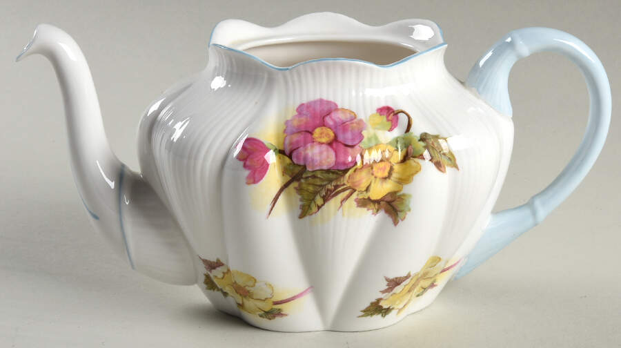 Begonia (Dainty Shape) Mini Teapot No Lid by Shelley-1