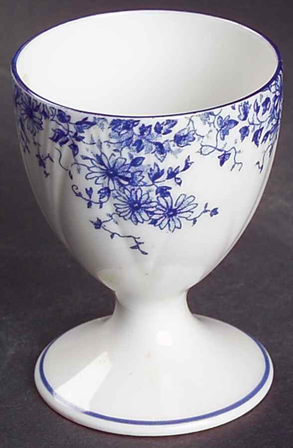 Dainty Blue Single Egg Cup by Shelley-1