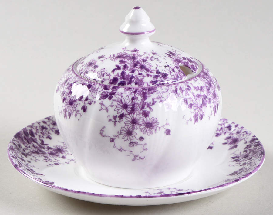 Dainty Mauve Mustard & Lid with Underplate by Shelley-1