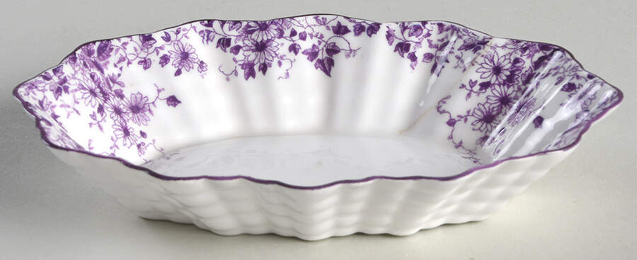 Dainty Mauve 5" Oval Sweet Meat Dish by Shelley-1