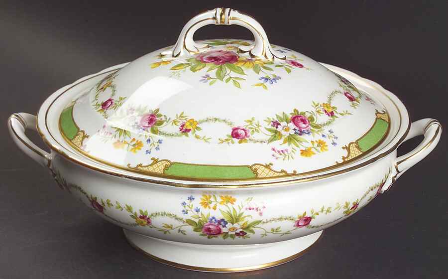 Dubarry Green Round Covered Vegetable by Shelley-1