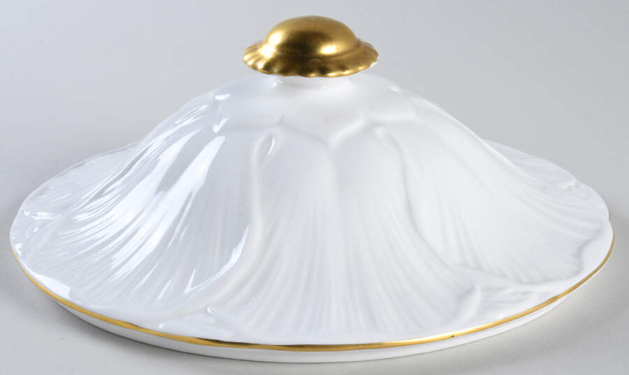 Oleander (Gold Trim) Lid for Round Vegetable by Shelley-1