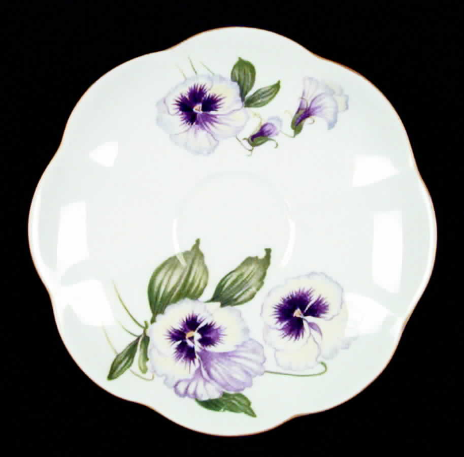 Pansy (Wide Fluted) Saucer by Shelley-1