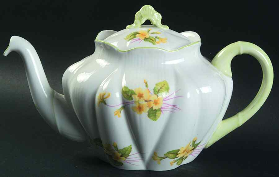 Primrose (Dainty Shape, Green Trim) Teapot & Lid by Shelley-1