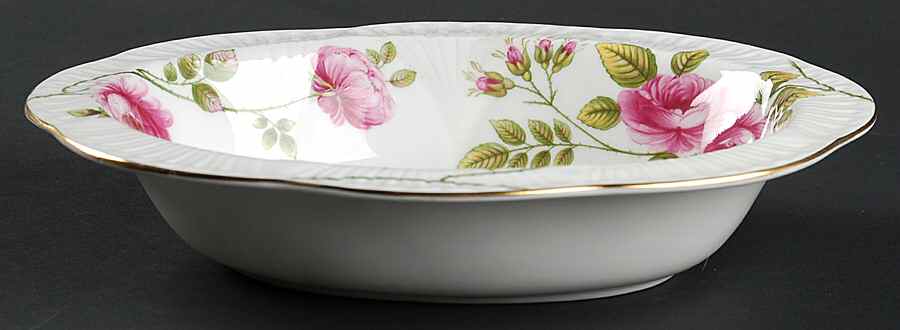 Rambler Rose (Dainty) 9" Oval Vegetable Bowl by Shelley-1