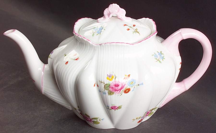 Rose & Red Daisy (Dainty) Teapot & Lid by Shelley-1