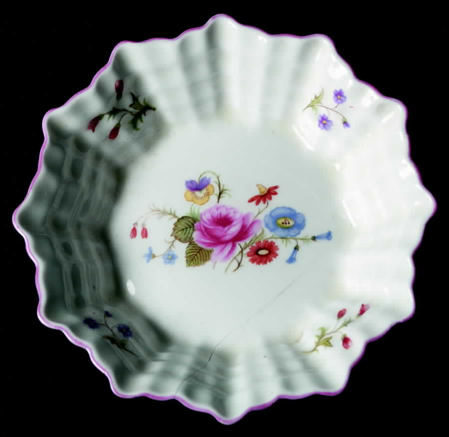 Rose & Red Daisy (Fluted) Round Sweet Meat Dish by Shelley-1