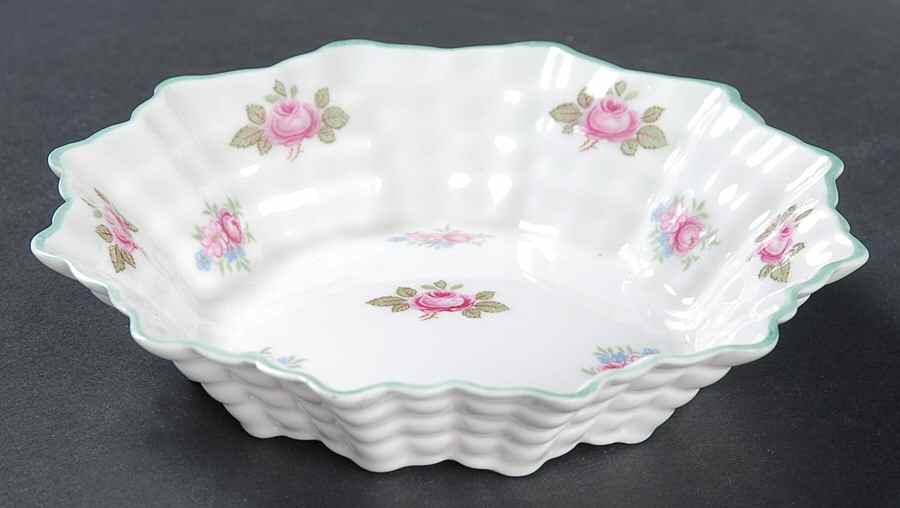 Rosebud (Dainty Shape) Sweet Meat Dish 4" by Shelley-1