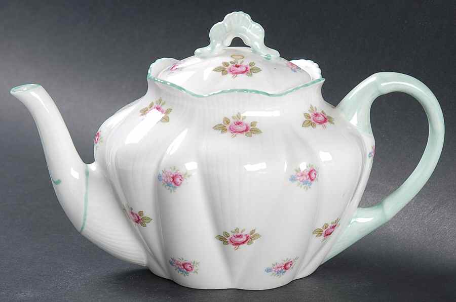 Rosebud (Dainty Shape) Mini Teapot & Lid by Shelley-1