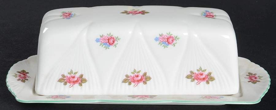 Rosebud (Dainty Shape) 1/4 Lb Covered Butter by Shelley-1