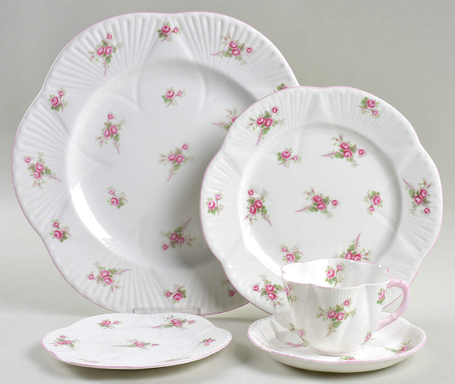 Bridal Rose (Dainty Shape) 5 Piece Place Setting by Shelley-1