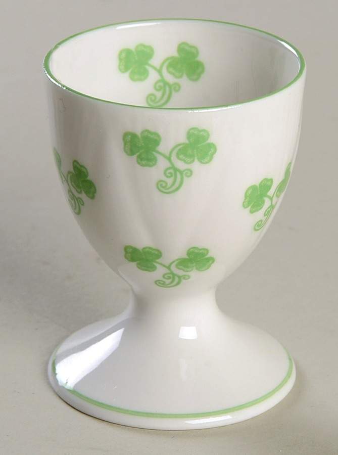 Shamrock (Dainty) Single Egg Cup by Shelley-1