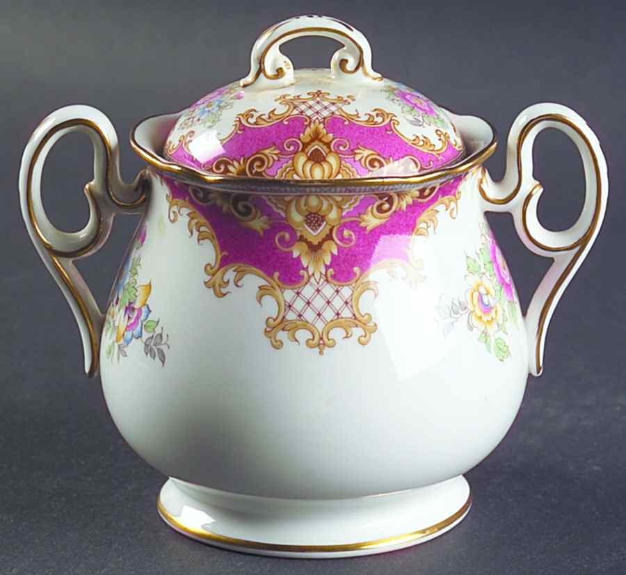 Sheraton Pink (13289, Scalloped) Sugar Bowl & Lid by Shelley-1