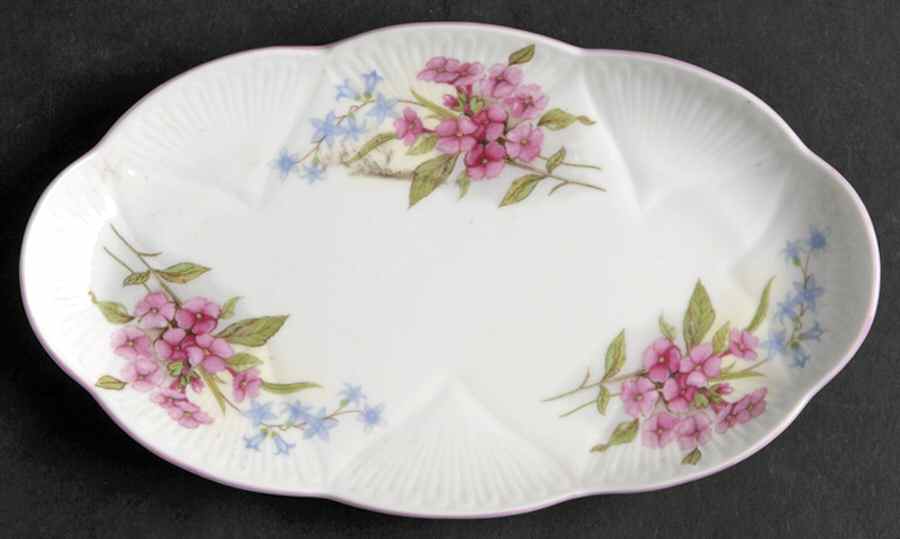 Stocks (Dainty Shape) Tray for Creamer & Sugar with Lid by Shelley-1