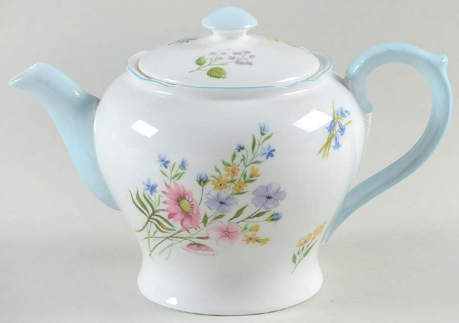 Wild Flowers (Gainsborough) Mini Teapot & Lid by Shelley-1