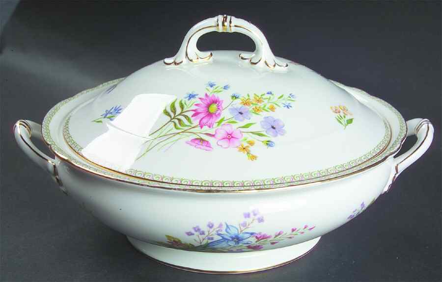 Wild Flowers (Gainsborough) Round Covered Vegetable by Shelley-1