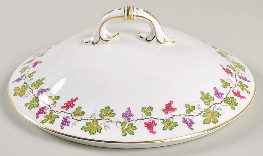 Wine Grape Lid for Round Vegetable by Shelley-1