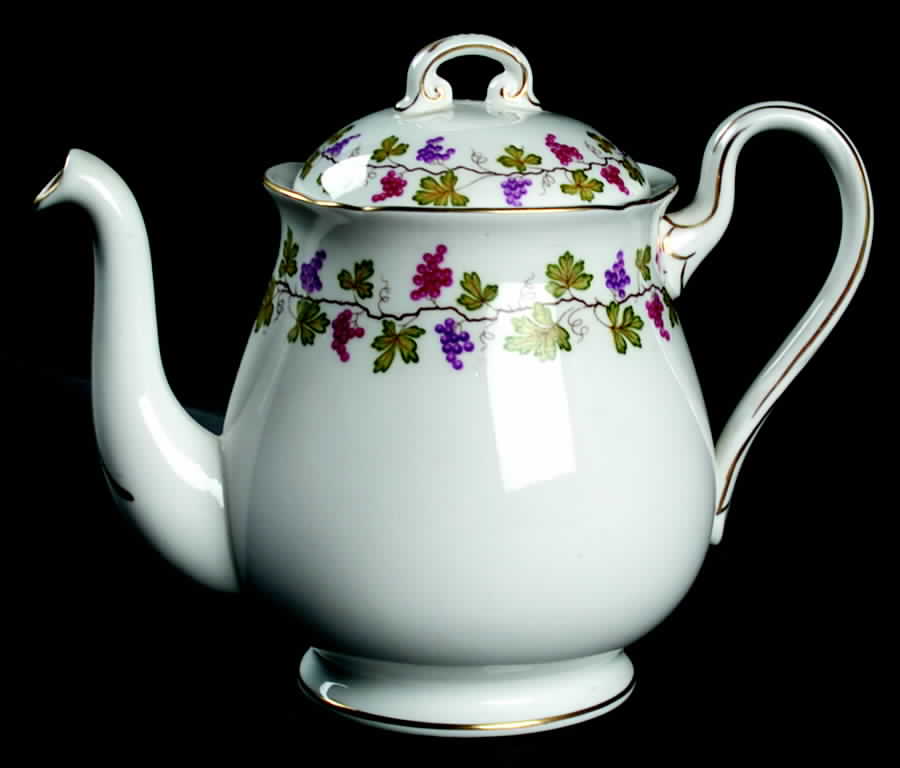 Wine Grape Teapot & Lid by Shelley-1