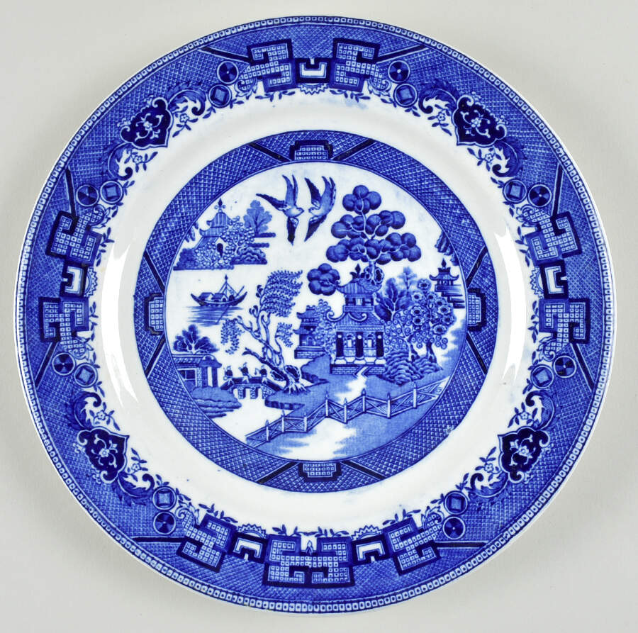 Blue Willow Blue Dinner Plate by Shenango-1