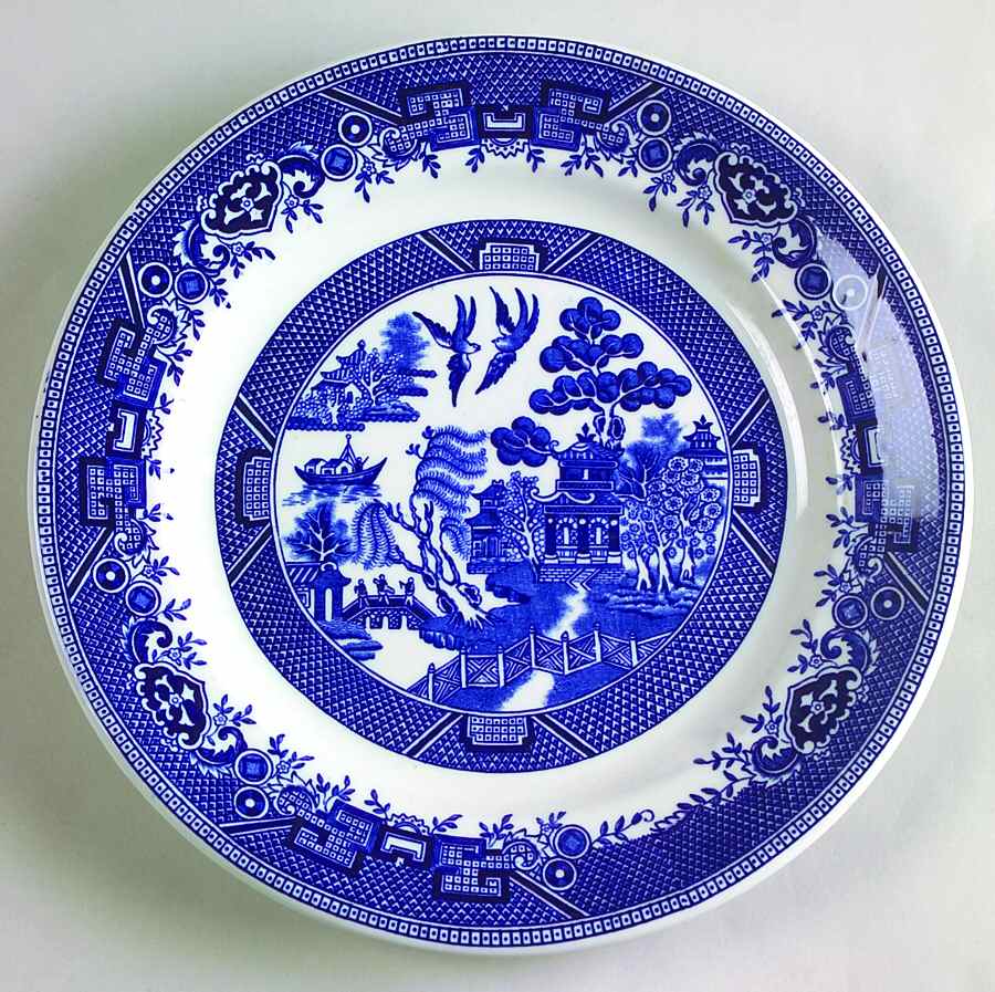 Blue Willow Blue Luncheon Plate by Shenango-1