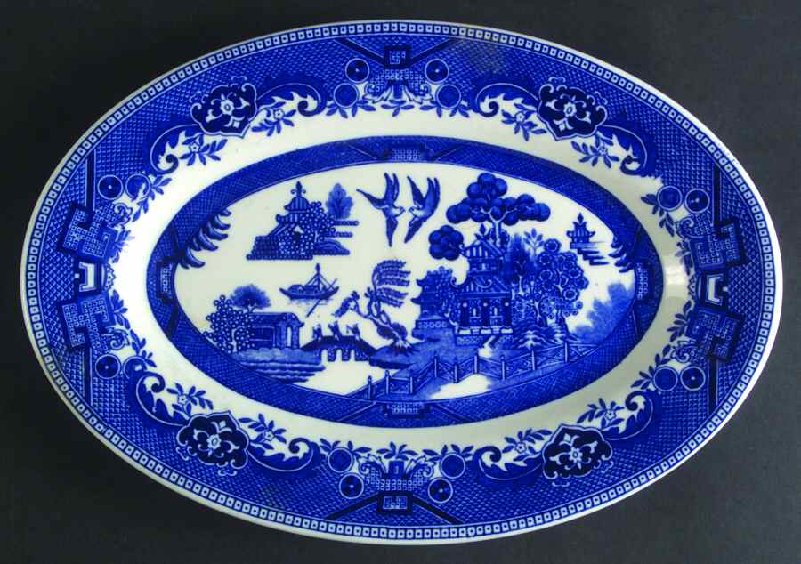 Blue Willow Blue 11" Oval Serving Platter by Shenango-1