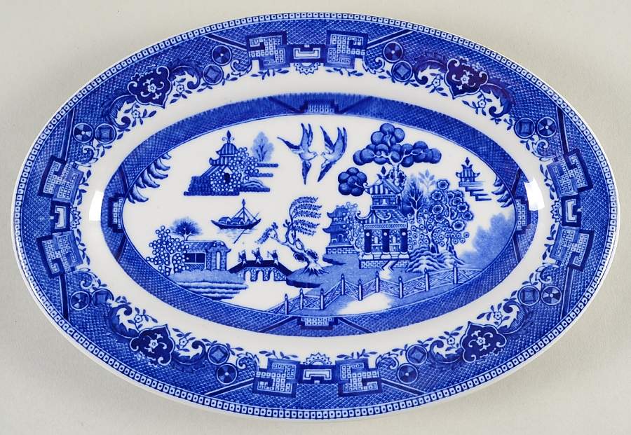 Blue Willow Blue 10" Oval Serving Platter by Shenango-1