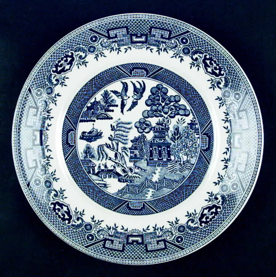 Blue Willow Teal Blue Luncheon Plate by Shenango-1
