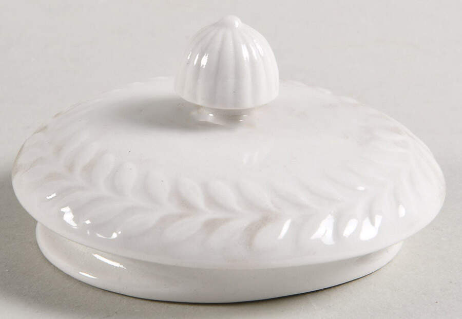 Carlton (All White, Embossed Laurel) Lid for Hot Water Jug by Shenango-1