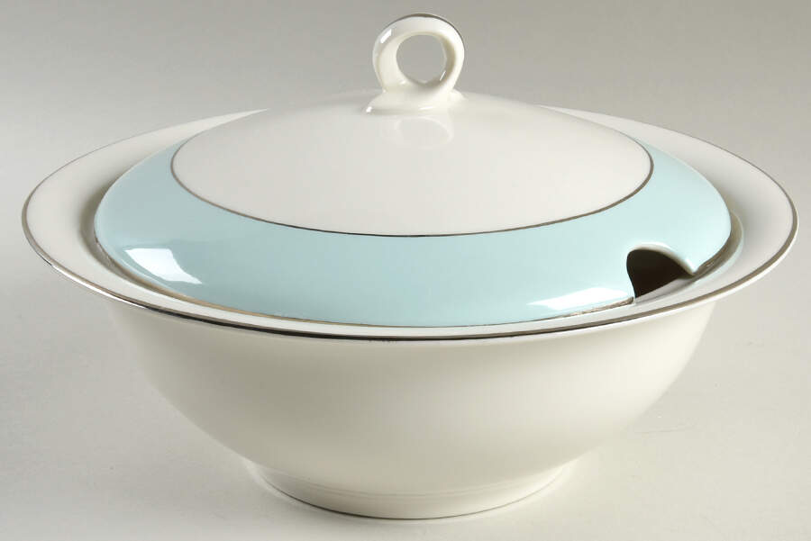 Diana Round Covered Vegetable by Shenango-1