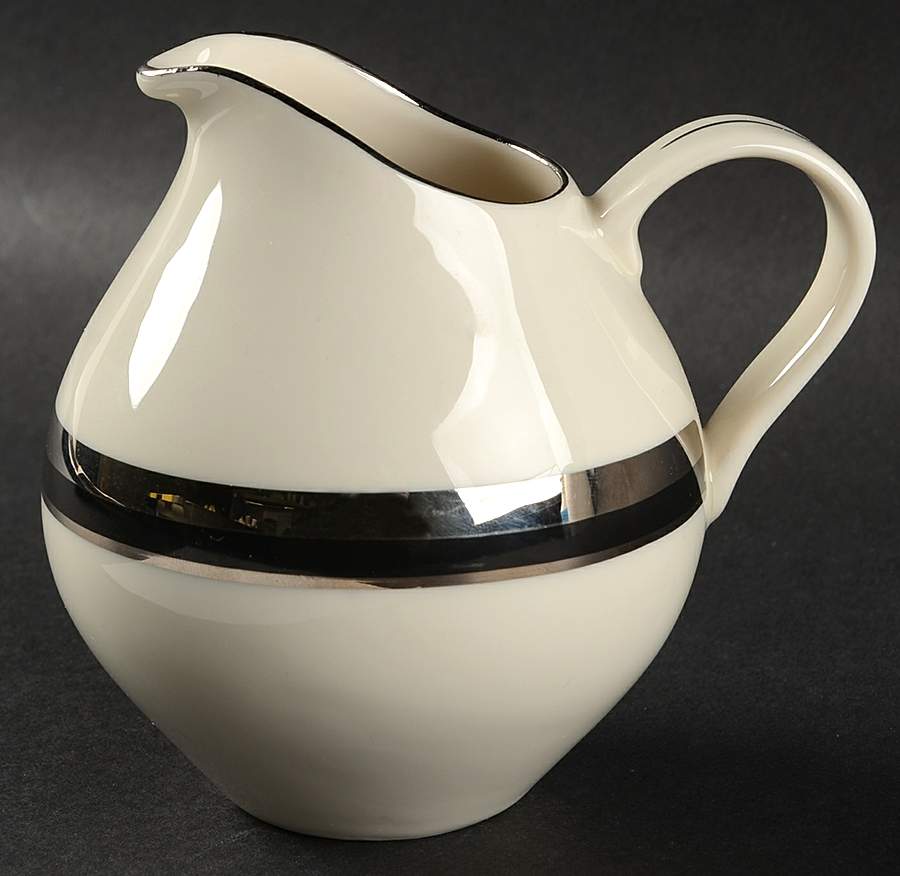 Midnight Halo Creamer by Shenango-1