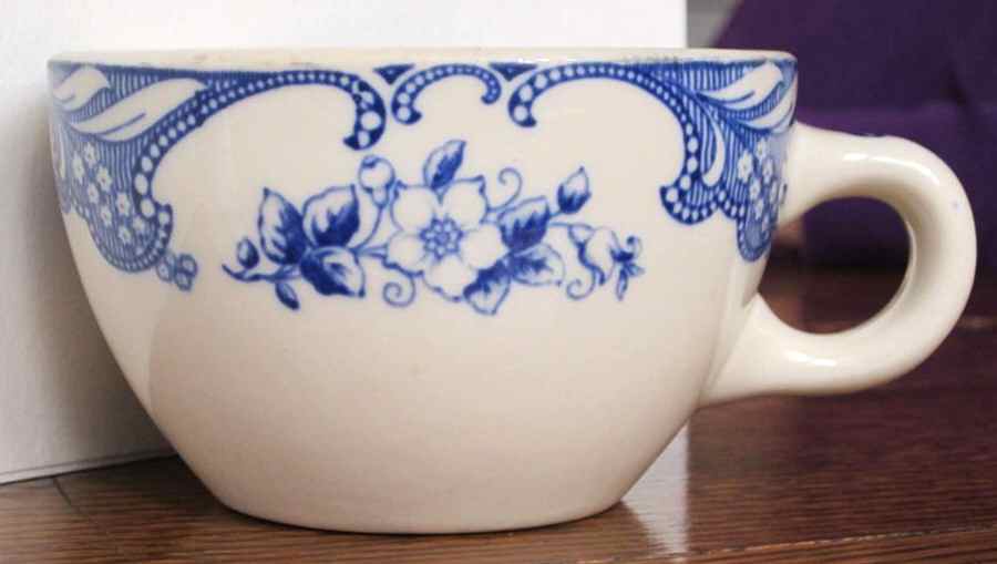 SHO27 Flat Cup by Shenango-1