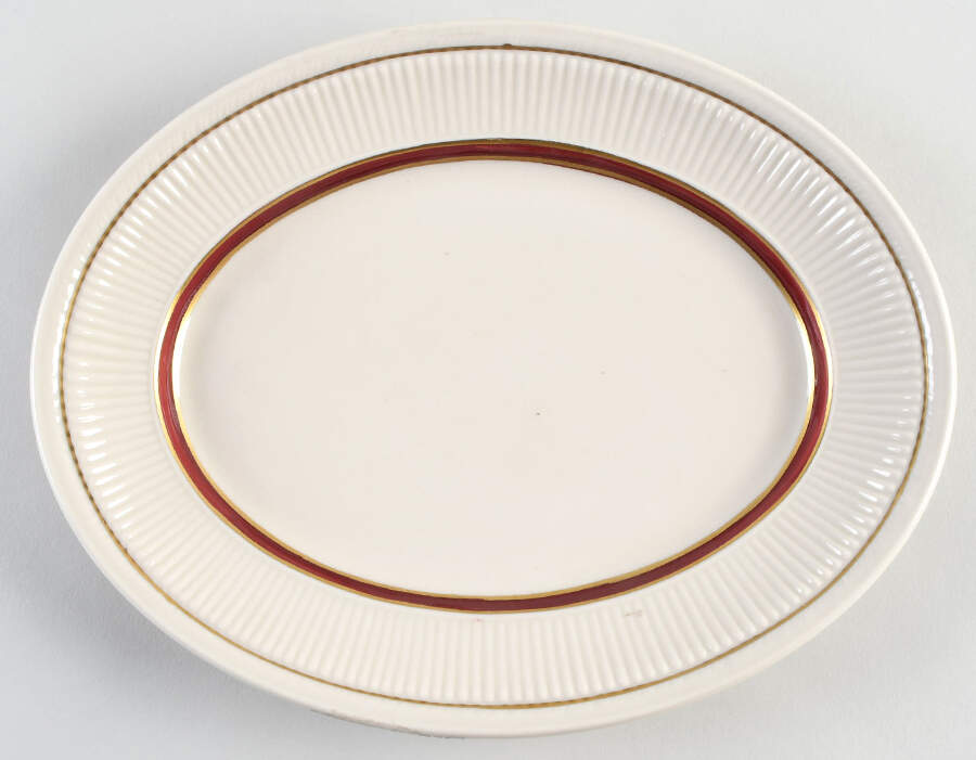 SHO38 11" Oval Serving Platter by Shenango-1
