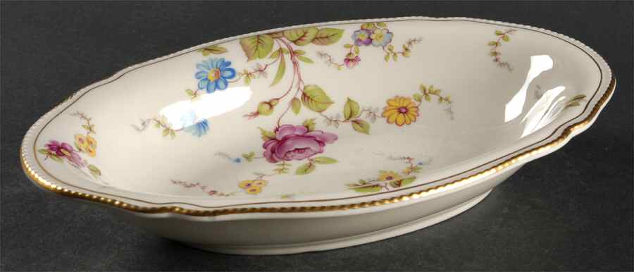 Sunnyvale Gold (Gold Trim) 10" Oval Vegetable Bowl by Shenango-1