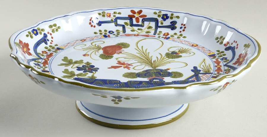 Carnation 10" Diameter Pedestal Cake Stand by Sigma-1