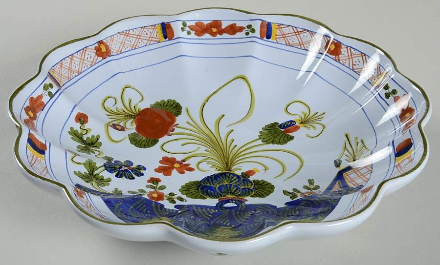 Carnation 9" Round Vegetable Bowl by Sigma-1