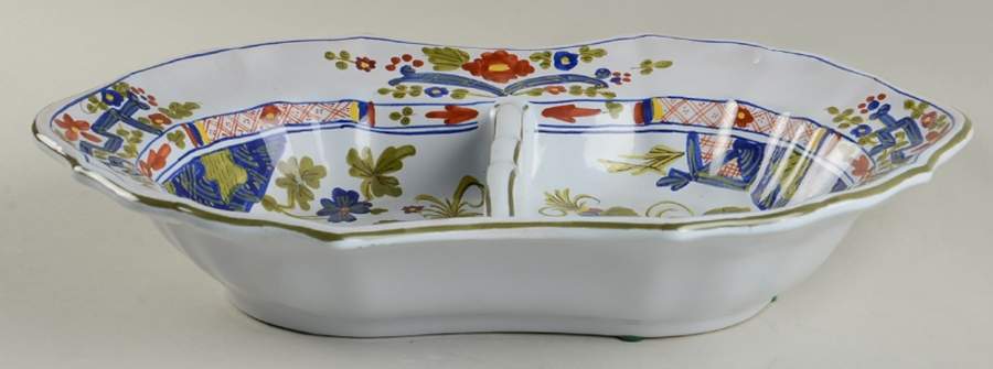 Carnation 13" Oval Divided Vegetable Bowl by Sigma-1