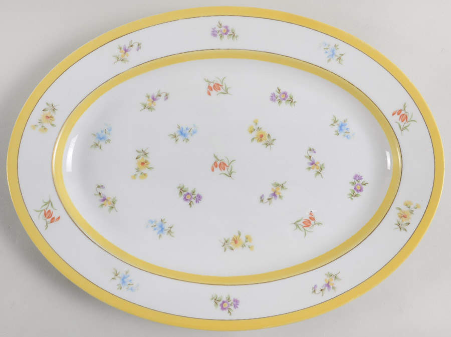 Grand Duchess 14" Oval Serving Platter by Sigma-1