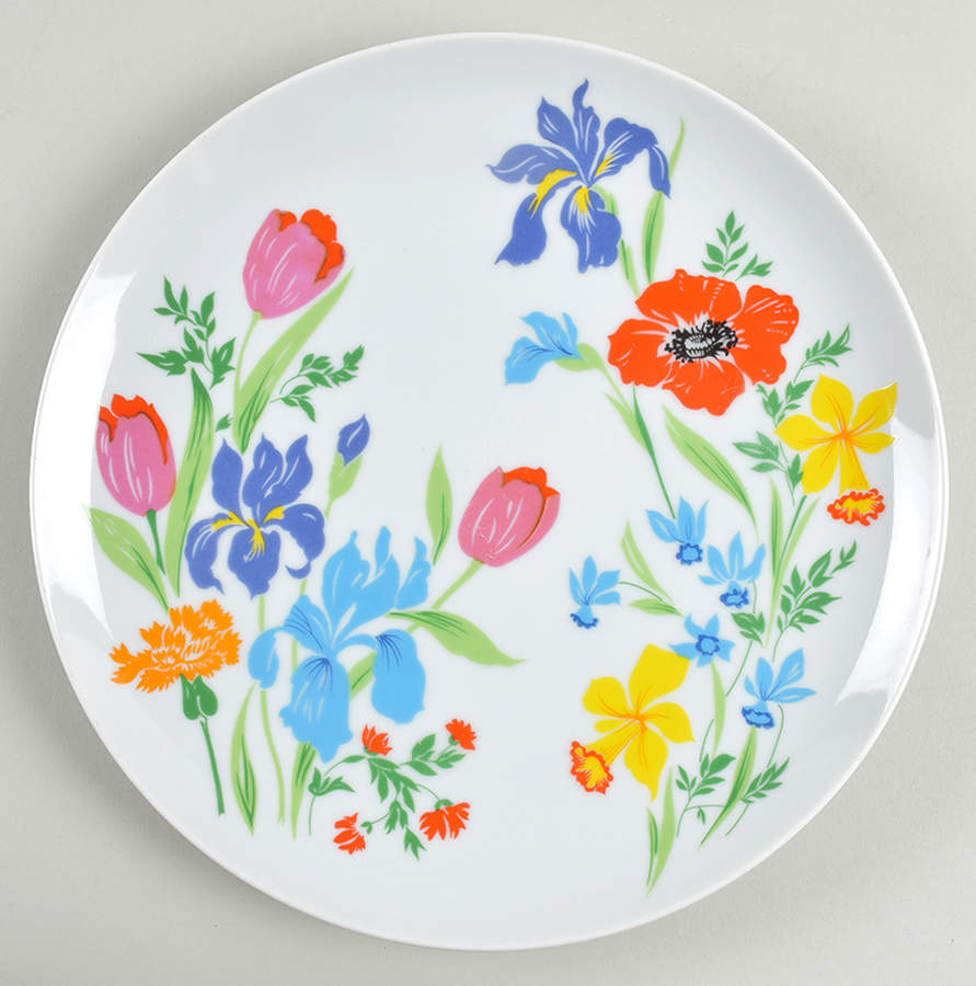 Primavera Dinner Plate by Sigma-1