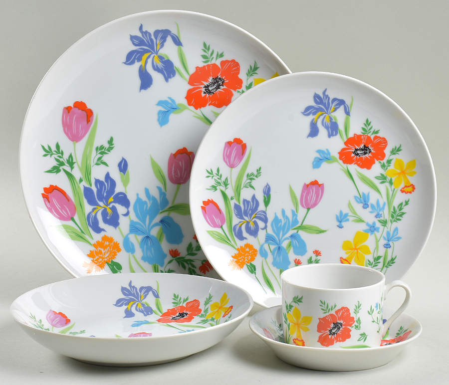 Primavera 5 Piece Place Setting by Sigma-1